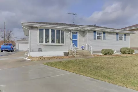 632 Pierce Ave, Dyer, IN 46311 photo 1