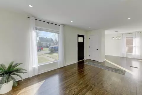 7344 Tapper Ave, Hammond, IN 46324 photo 4