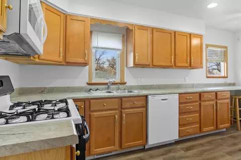 146 N Griffith Blvd, Griffith, IN 46319 photo 7