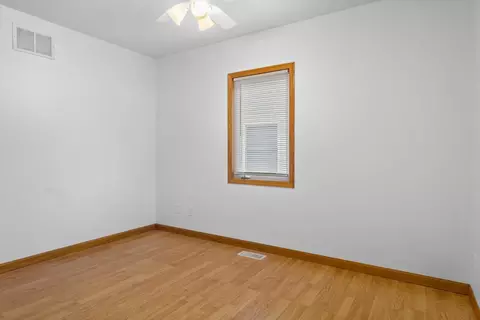 146 N Griffith Blvd, Griffith, IN 46319 photo 11