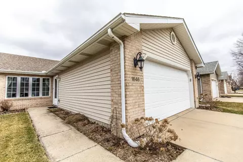 1646 Beech Dr, Crown Point, IN 46307 photo 4