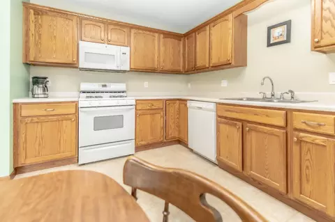1646 Beech Dr, Crown Point, IN 46307 photo 23