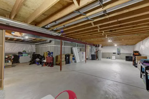 9252 Concord Rd, Saint John, IN 46373 photo 34