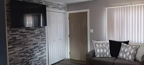1012 Stevenson St, Gary, IN 46406 photo 2
