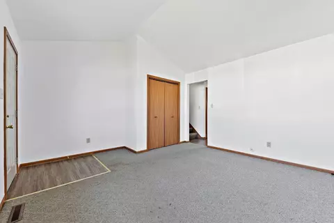 2648-50 39th Pl, Highland, IN 46322 photo 3