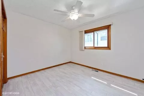9012 Clark Pl, Crown Point, IN 46307 photo 17
