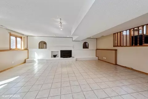 9012 Clark Pl, Crown Point, IN 46307 photo 24
