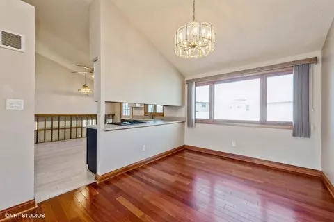 9012 Clark Pl, Crown Point, IN 46307 photo 11