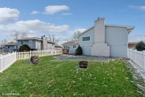 9012 Clark Pl, Crown Point, IN 46307 photo 32