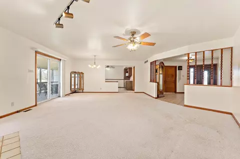 2552 Perry Ct, Dyer, IN 46311 photo 10