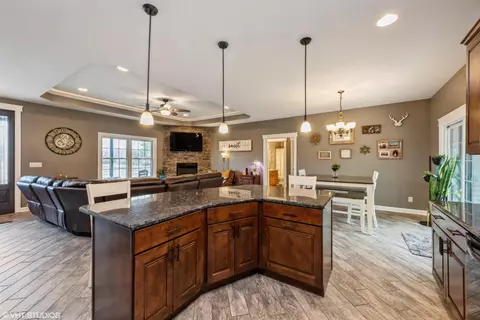 311 E 1350, Wheatfield, IN 46392 photo 11