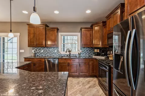 311 E 1350, Wheatfield, IN 46392 photo 12