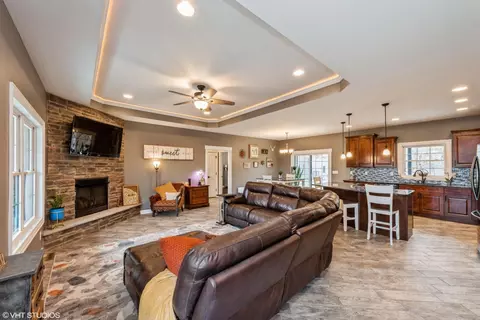 311 E 1350, Wheatfield, IN 46392 photo 5