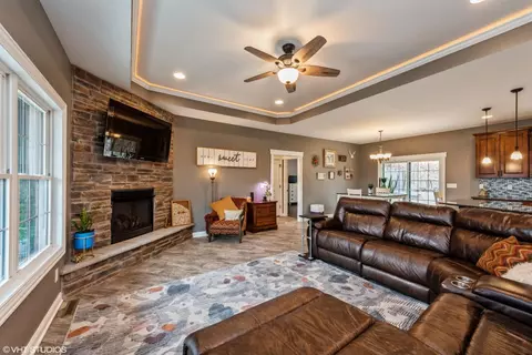 311 E 1350, Wheatfield, IN 46392 photo 6