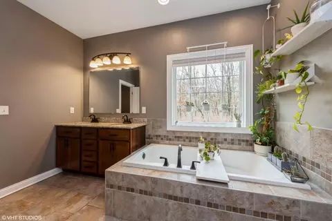 311 E 1350, Wheatfield, IN 46392 photo 19