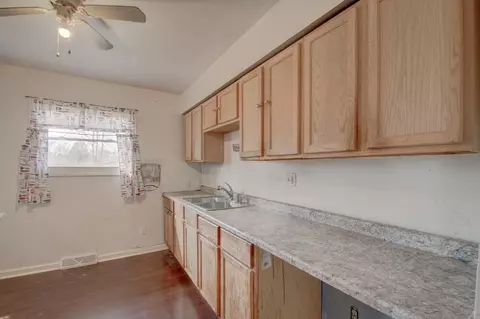 1516 Ohio St, Gary, IN 46407 photo 18