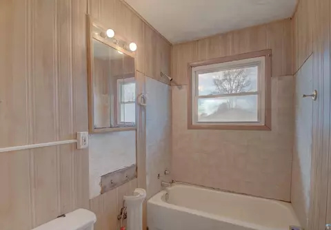 1516 Ohio St, Gary, IN 46407 photo 17