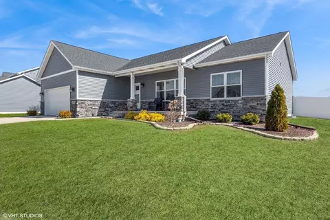 613 Brookvale Dr, Lowell, IN 46356 photo 3
