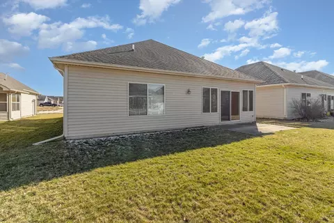 7484 E 103rd Dr, Crown Point, IN 46307 photo 3
