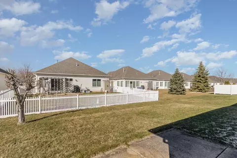 7484 E 103rd Dr, Crown Point, IN 46307 photo 4