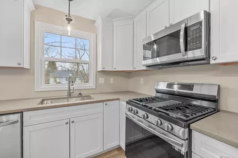 708 N Woodlawn Ave, Griffith, IN 46319 photo 7