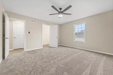708 N Woodlawn Ave, Griffith, IN 46319 photo 13