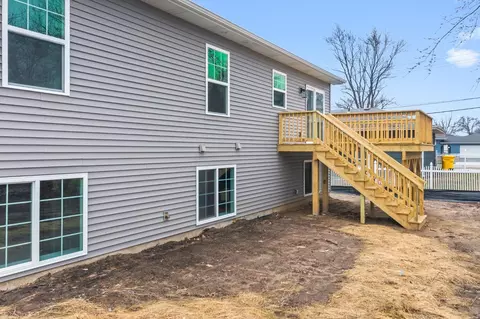 708 N Woodlawn Ave, Griffith, IN 46319 photo 32