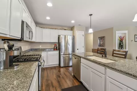 2956 Blue River Rd, Valparaiso, IN 46385 photo 10