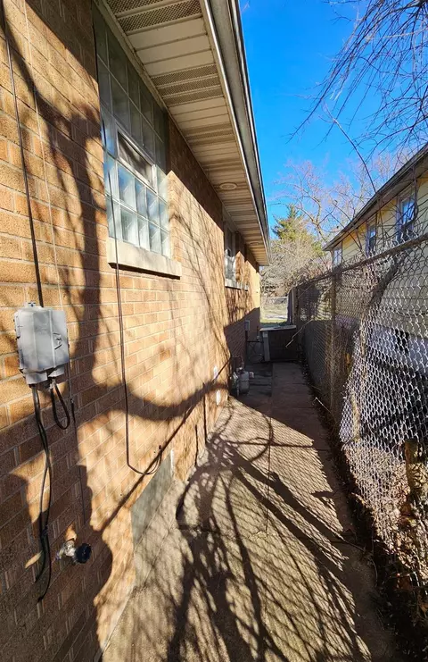 221 E 36th Ave, Gary, IN 46409 photo 35