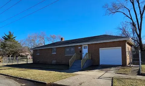 221 E 36th Ave, Gary, IN 46409 photo 1