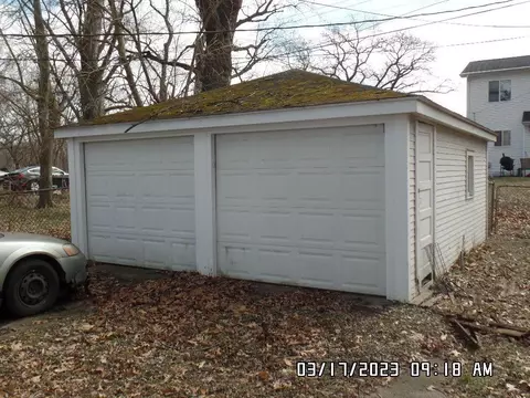 6821 E 4th Ave, Gary, IN 46403 photo 4