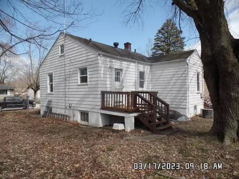 6821 E 4th Ave, Gary, IN 46403 photo 3
