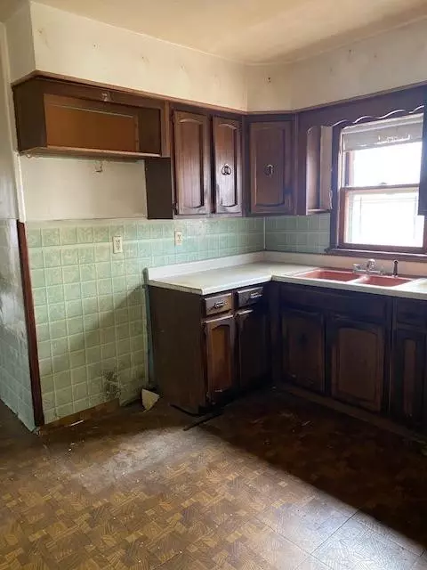 2181 Hayes St, Gary, IN 46404 photo 5