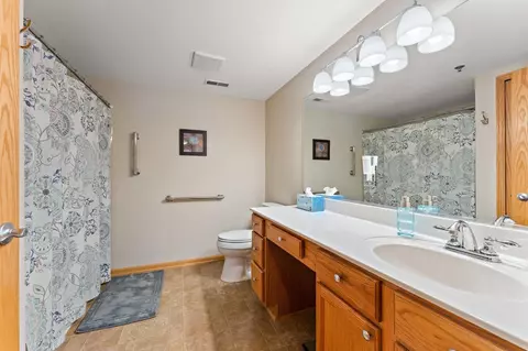 8421 Manor Ave #106, Munster, IN 46321 photo 15
