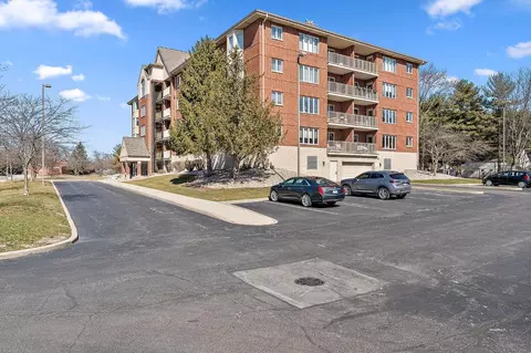 8421 Manor Ave #106, Munster, IN 46321 photo 3