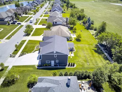 10200 New Devon St, Munster, IN 46321 photo 38