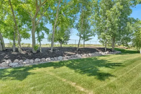 10200 New Devon St, Munster, IN 46321 photo 33