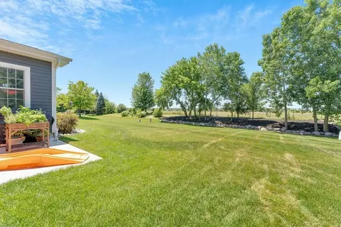 10200 New Devon St, Munster, IN 46321 photo 32