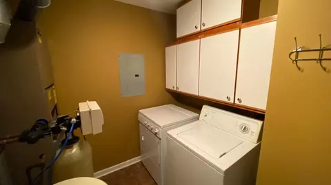 5045 Spinnaker Ln #E, Crown Point, IN 46307 photo 49