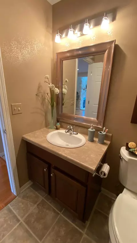 5045 Spinnaker Ln #E, Crown Point, IN 46307 photo 35