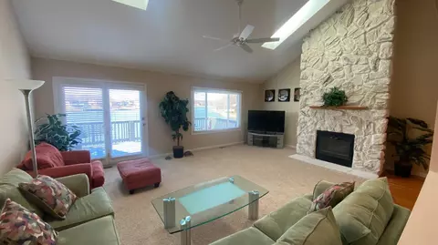 5045 Spinnaker Ln #E, Crown Point, IN 46307 photo 14