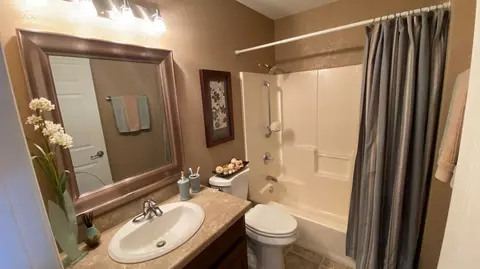 5045 Spinnaker Ln #E, Crown Point, IN 46307 photo 34