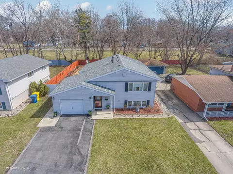 1029 N Wheeler St, Griffith, IN 46319 photo 1