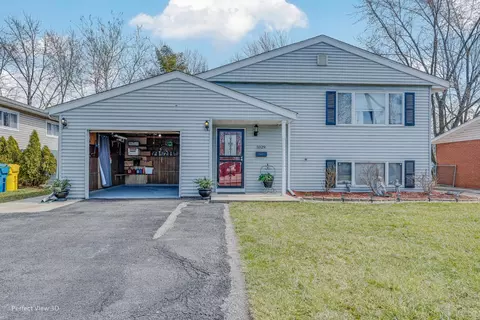 1029 N Wheeler St, Griffith, IN 46319 photo 2