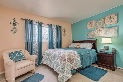 1029 N Wheeler St, Griffith, IN 46319 photo 14