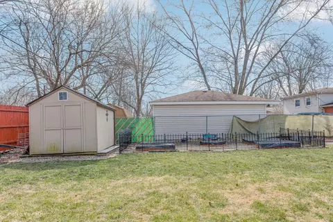 1029 N Wheeler St, Griffith, IN 46319 photo 22