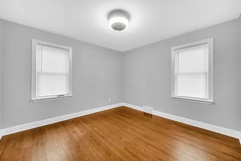 5016 Washington St, Gary, IN 46408 photo 8