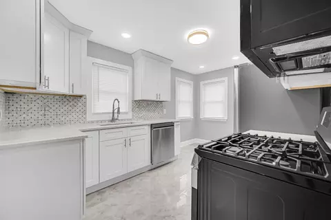5016 Washington St, Gary, IN 46408 photo 10