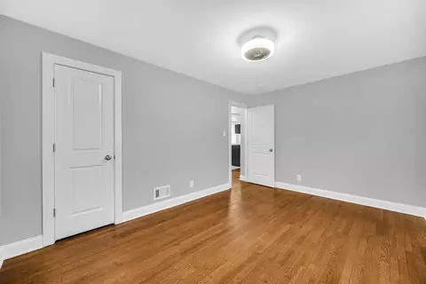5016 Washington St, Gary, IN 46408 photo 7