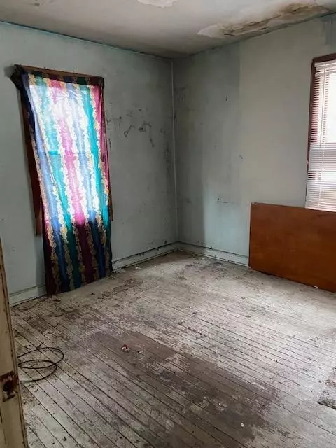 603 Ohio St, Gary, IN 46402 photo 5